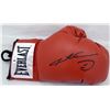 Image 1 : Sugar Ray Leonard Autographed Red Everlast Boxing Glove RH Beckett