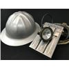 Image 1 : VINTAGE MINERS HAT AND LIGHT WITH BATTERY PACK