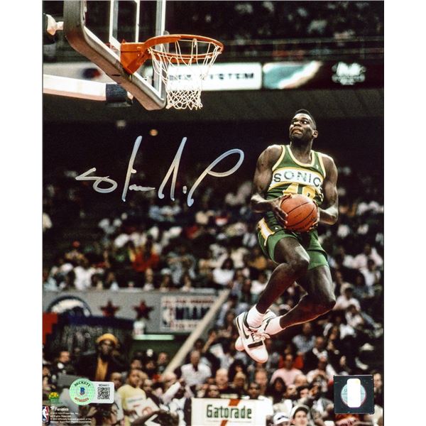 SHAWN KEMP SIGNED SEATTLE SUPERSONICS 8 X 10 (BECKETT COA)