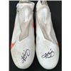 Image 2 : KYLER MURRAY DUAL SIGNED GAME USED FOOTBALL CLEATS (GCG HOLO)