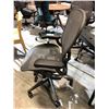 Image 3 : HERMAN MILLER AERON GRAPHITE FULLY ADJUSTABLE GAMING CHAIR (SIZE C), RETAIL VALUE $1,805 CAD