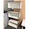 Image 1 : USM HALLER WHITE/CHROME 71"H SHELVING (REM119), RETAIL VALUE $4,496.00 CAD