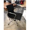 Image 2 : HERMAN MILLER EAMES ALUMINUM GROUP CHAIR, BLACK MANAGEMENT CHAIR, RETAIL VALUE $3,775.00 CAD