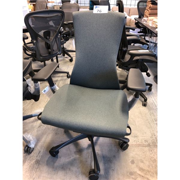 HERMAN MILLER EMBODY GREY/GRAPHITE FULLY ADJUSTABLE GAMING TASK CHAIR RETAIL VALUE: $2960 CAD