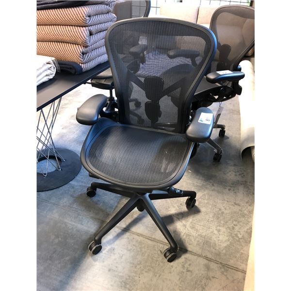 HERMAN MILLER AERON BLACK FULLY ADJUSTABLE GAMING CHAIR (SIZE B), RETAIL VALUE $1,805.00 CAD