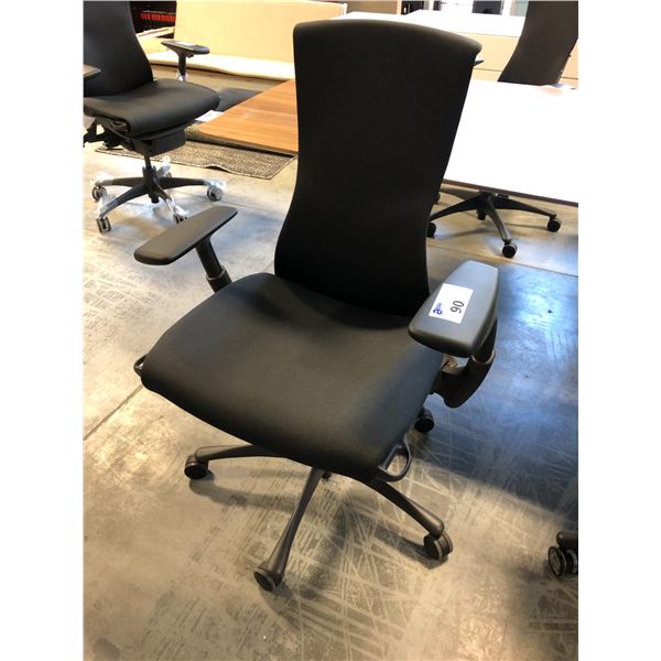 HERMAN MILLER EMBODY BLACK/GRAPHITE FULLY ADJUSTABLE GAMING TASK CHAIR RETAIL VALUE $2,960 CAD