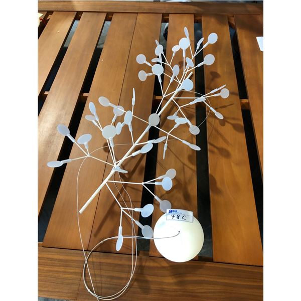 DESIGN WITHIN REACH HERACLEUM III ENDLESS PENDANT LIGHT, WHITE, RETAIL VALUE $5,357.75 CAD