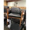 Image 2 : *L* LOT OF 4 EFFILE BLACK LEATHER ARMCHAIRS