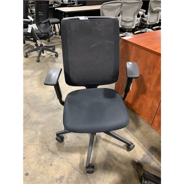 *L* BLACK MESH BACK ERGONOMIC TASK CHAIR STYLE B