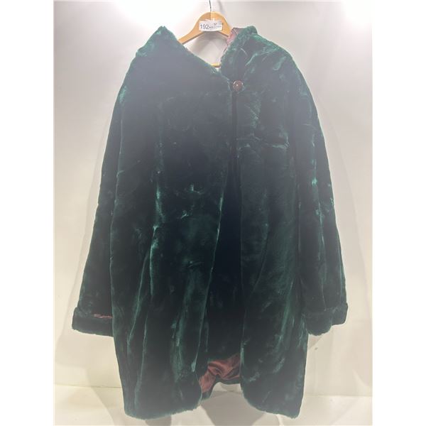 Emilia Saachi Faux Fur XXL Green Fur Coat