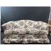 Image 1 : Vintage Floral Couch