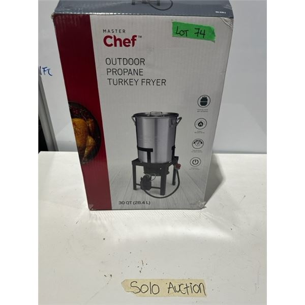 Outdoor propane turkey fryer