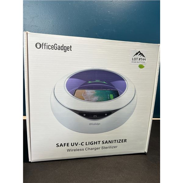 Lot of 1 Wireless Charging Station/UV Sterilizer