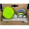 Image 2 : Lot of 1 Multi-Functional Cordless Electric Spin Scrubber/Rechargeable Cleaning Brush