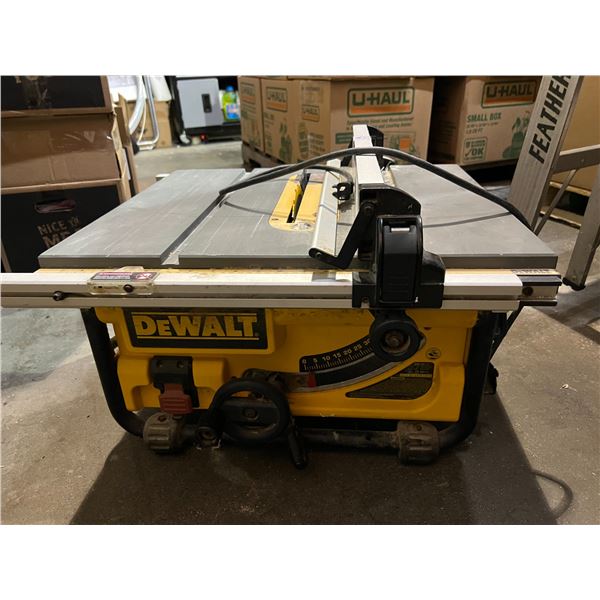 Lot of 1 Dewalt Table Saw - Used