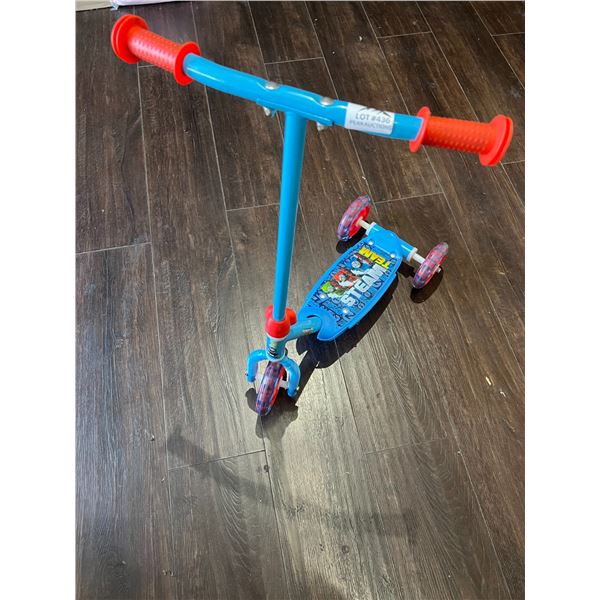 Lot of 1 Paw Patrol Scooter - Used