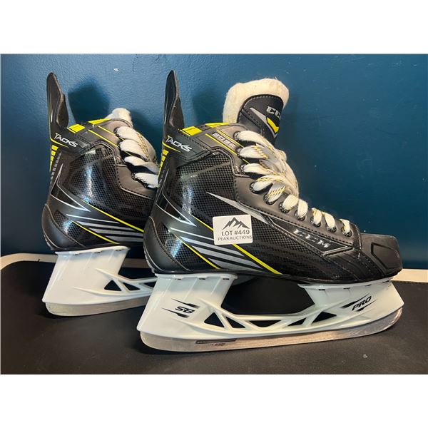 Lot of 1 Pair of Ice Skates - Used - Size 9.5 Skate/US 11