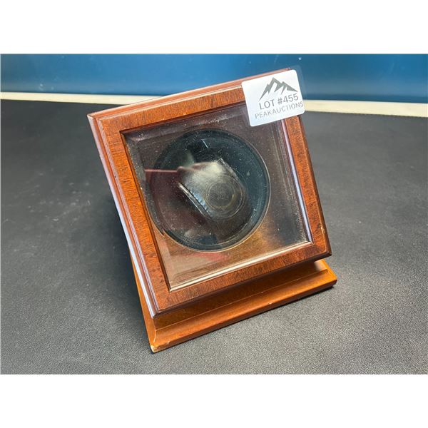 Lot of 1 Bombay Spinning/Light Up Display Box - Used