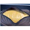 Image 3 : Lot of 1 Bedazzled Tuffed Duvet Cover - 104 x 90 inch (King Size) - Yellow