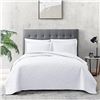 Image 1 : Lot of 1 EXQ Twin Size Bedspread/Quilt Set - White