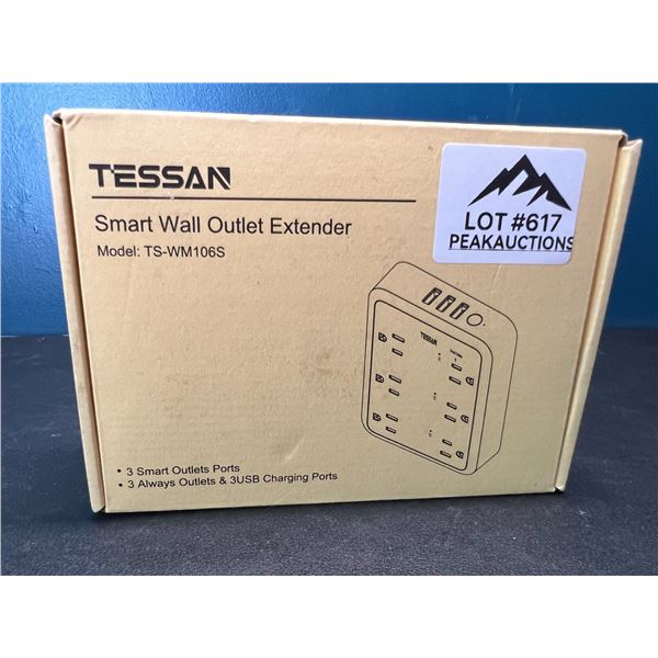 Lot of 1 Tessan Smart Wall Outlet Extender w/ USB Ports