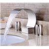 Image 1 : Lot of 1 Waterfall Widespread Bathroom Sink Faucet - Silver