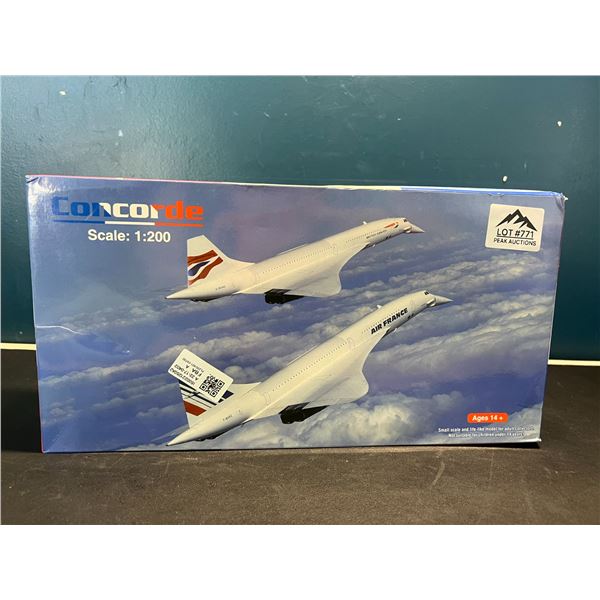 Lot of 1 Concorde 1:200 Scale Model Plane