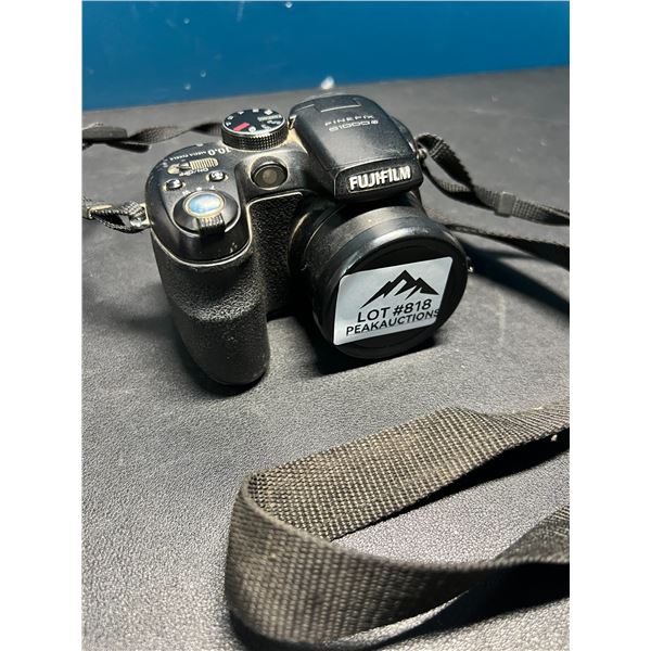 Lot of 1 Fujifilm Camera - Used