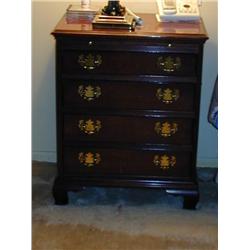 Hickory & White "The American Masterpiece Collection" Mahogany 4 Drawer Night Stand (2x)