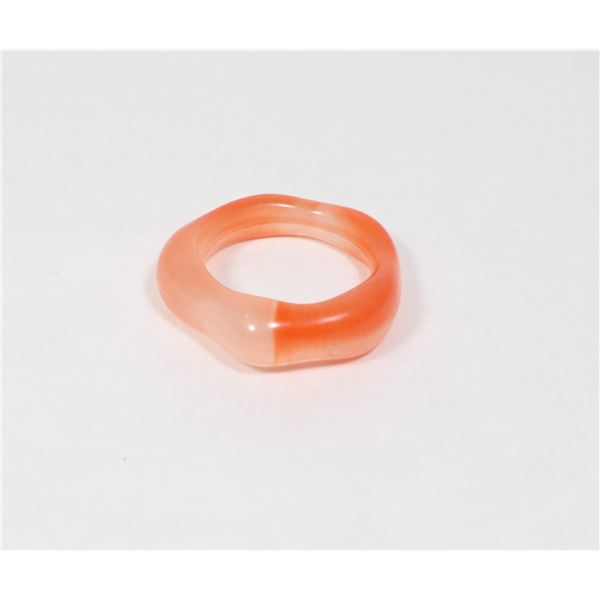 NEW MARBLE LOOK HALF HEXAGON PEACH RESIN RING