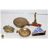 Image 1 : COLLECTION OF BRASS DECOR & MORE INCLUDES: