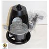 Image 1 : NEW PAMPERED CHEF VEGGIE SPIRILIZER