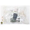 Image 1 : BAG OF SEVEN 19MM GLASS ATTACHMENTS