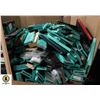 Image 1 : UNSORTED PALLET W. HUNDREDS OF LOGITECH KEYBOARD