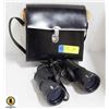 Image 1 : TAYLOR 10 X 50 BINOCULARS IN A CASE