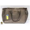 Image 1 : SPRING PLUS FOSSIL PURSES