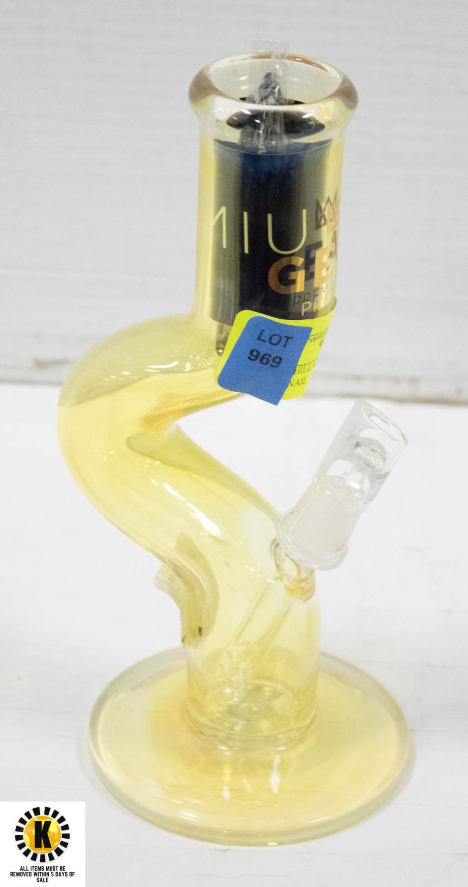 GEAR CHILLAXER DAB RIG WITH GLASS NAIL
