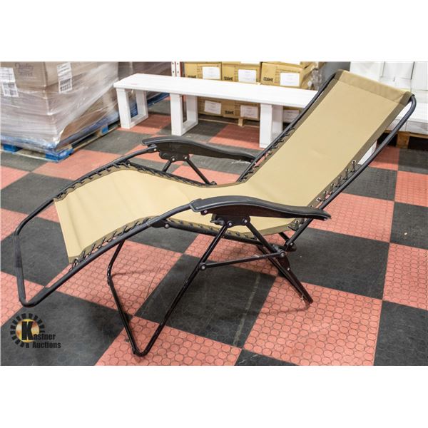 ZERO GRAVITY CHAISE RECLINER