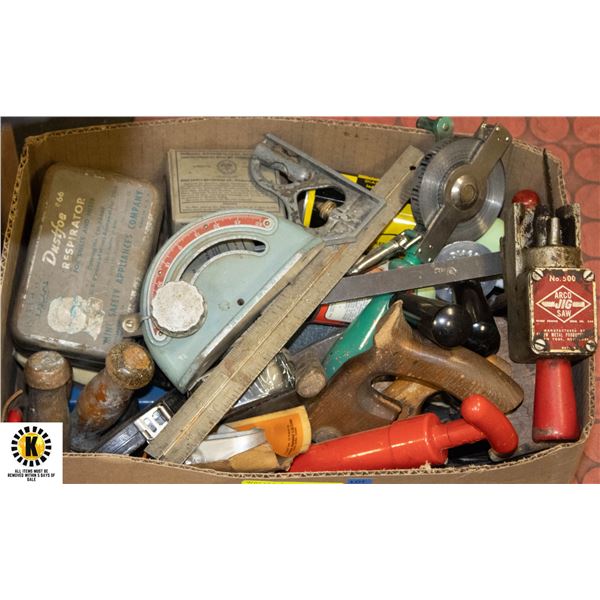 BOXED LOT OF ASSORTED VINTAGE TOOLS