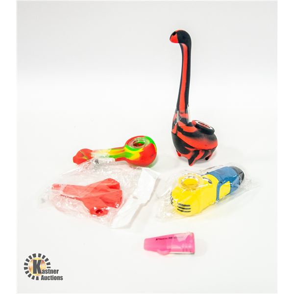 LOT OF FIVE SILICONE PIPES