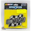 Image 1 : NASCAR HITCH PLUG