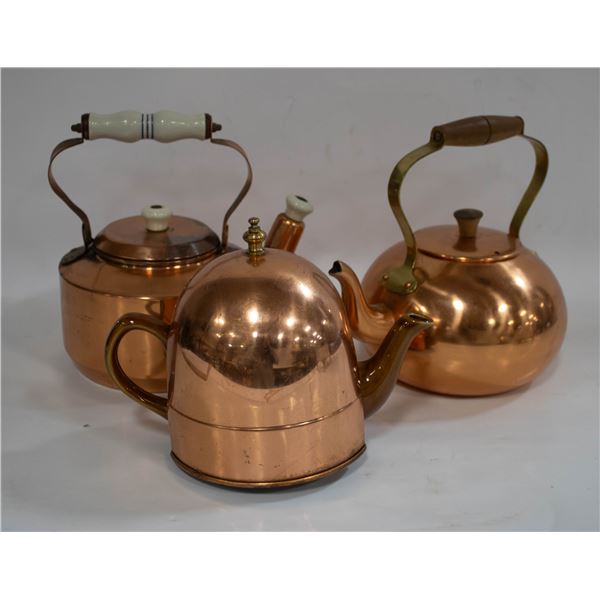 LOT OF VINTAGE COPPER KETTLES