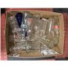 Image 1 : LOT OF VINTAGE/ANTIQUE BOTTLES
