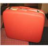 Image 1 : RED MEDIUM SIZED SUITCASE.
