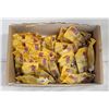 Image 1 : FLAT OF 36 SEALED CANINE DOG CHEWS