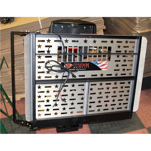 FREEDOM 100 LIFT WITH HOLD TIGHT ARM - HARMAR