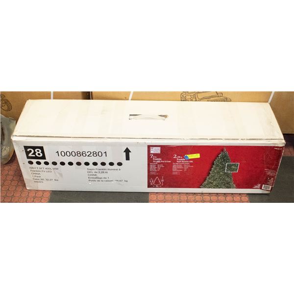 7.5 FOOT FRANKLIN FIR LED CHRISTMAS TREE