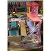 Image 1 : PALLET OF KIDS TOYS GAMES AND MORE