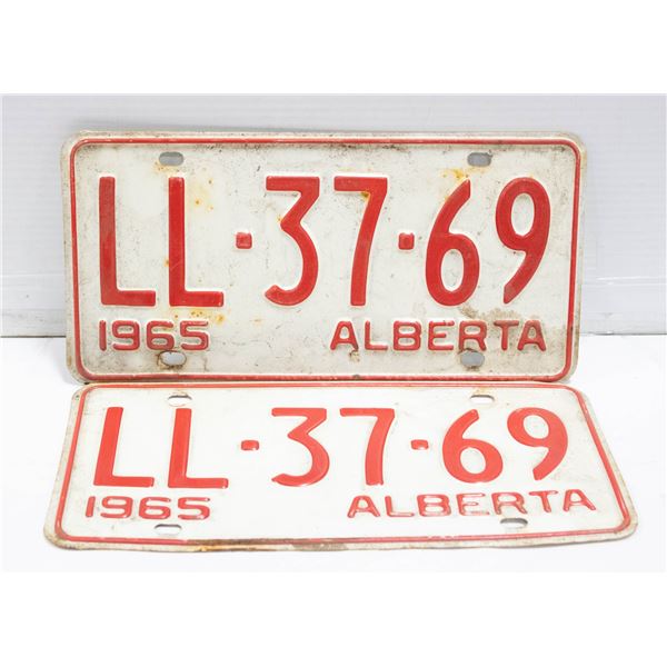 1965 LICENSE PLATES SET OF 2
