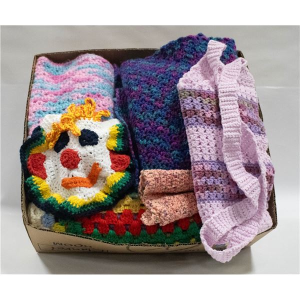 VINTAGE KNIT/CROCHET ITEMS BOX LOT ASSORTED